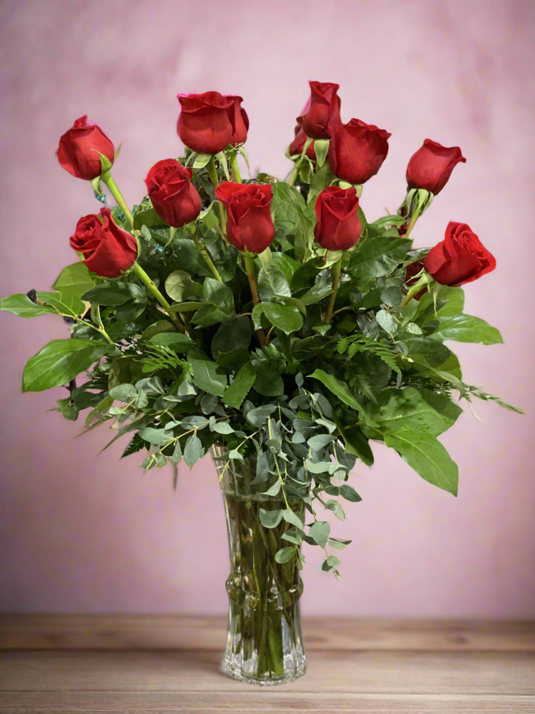 The Deluxe Red Dozen