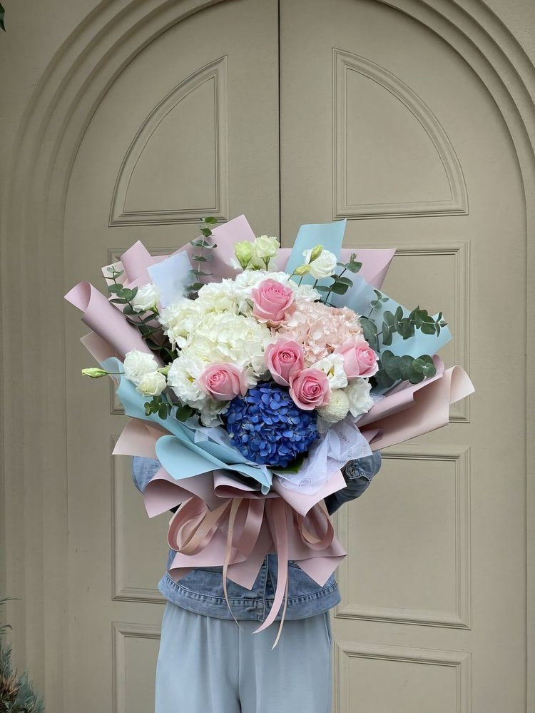 pink blue baby gender reveal flower arrangement dallas TX