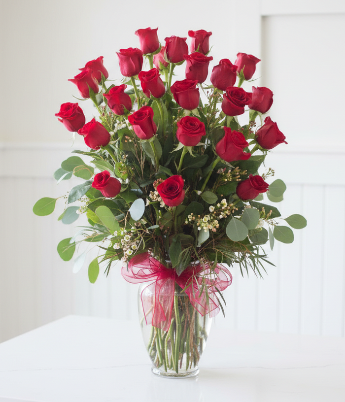 24 red roses vase