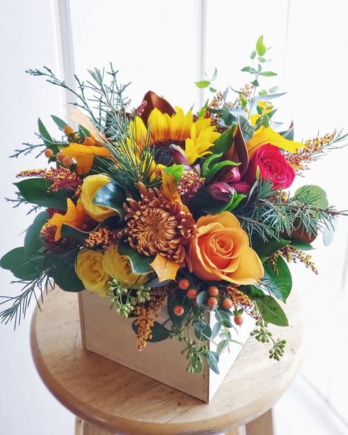 Autumn In Gold Floral Vase